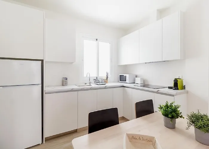 Moderno Urbano En Barrio Historico 1ºd